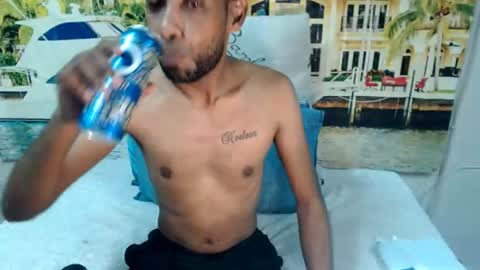indianmagicmike69 online show from June 26, 6:13 pm