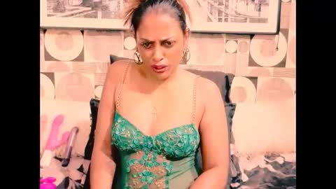 indianplaymate online show from December 2, 4:49 pm