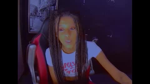 Snapshot of indianteazerxxxx chatting on September 18, 6:12 pm indianteazerxxxx online show from September 18, 6:12 pm