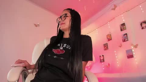 Luna  online show from April 11, 6:40 am