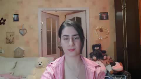 Snapshot of inelika chatting on September 19, 9:29 pm Inna  online show from September 19, 9:29 pm