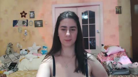 Snapshot of inelika chatting on January 5, 5:41 am Inna  online show from January 5, 5:41 am