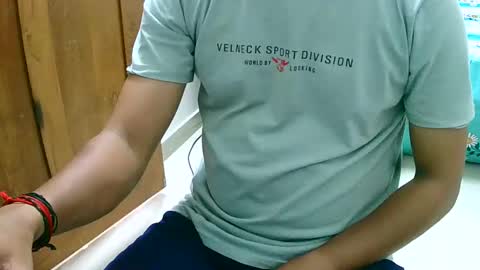 Inglorious Hairy Uncut online show from February 4, 10:32 am