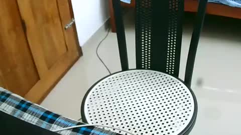 Inglorious Hairy Uncut online show from December 20, 11:00 am