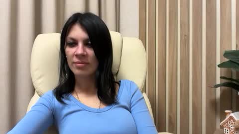 InjaAtHome online show from December 15, 6:15 pm