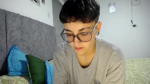 lyan onlyfans n linda online show from February 20, 11:18 pm