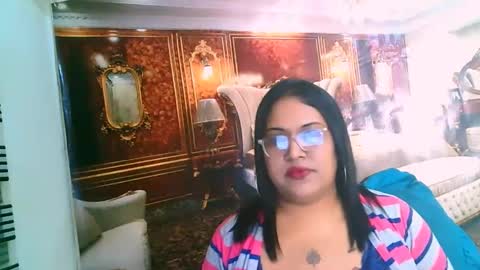 Kim online show from November 2, 4:40 pm