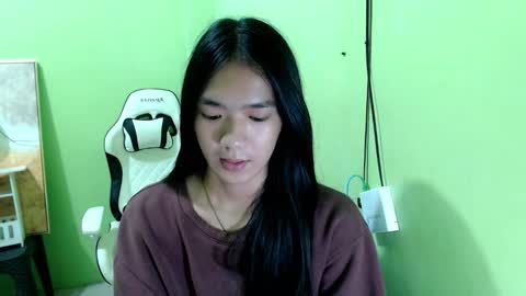 Reign online show from February 8, 11:08 pm