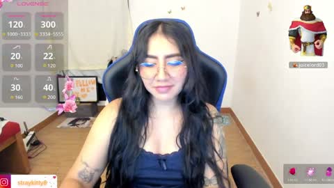 Luna        online show from April 9, 11:32 pm