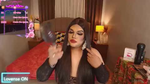 tasha online show from November 25, 5:06 am