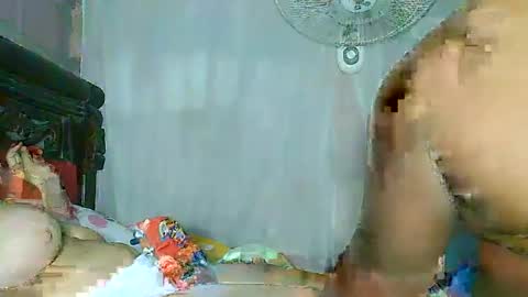 interracial_latinos online show from December 12, 2:37 am