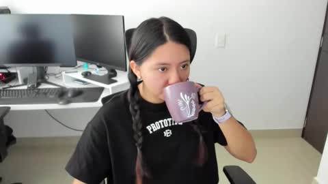 Iris 3 online show from January 18, 4:49 pm