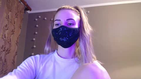 Lily online show from September 15, 4:19 pm