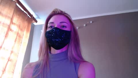 Lily online show from September 14, 11:33 am