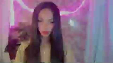 IRISH AND TRIXIE online show from July 11, 1:58 pm