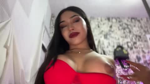 iriss_fox online show from April 12, 9:13 am