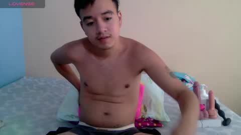 irondante01 online show from June 4, 2:34 pm