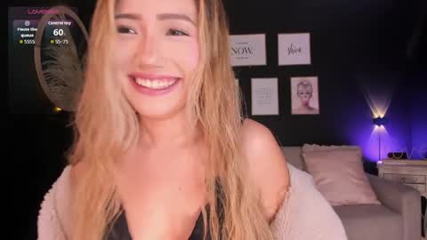 Isa Cortes  online show from March 28, 2:51 pm