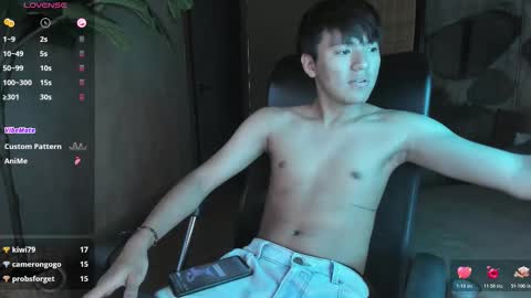 isaac_grimm online show from March 3, 8:32 am