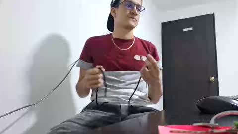 Isaac online show from November 8, 4:37 am