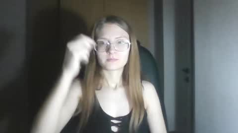 isabel_loveee online show from February 12, 9:18 pm