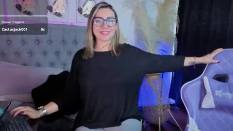   online show from January 6, 5:28 pm