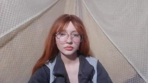 isabellablacky online show from April 26, 4:43 am