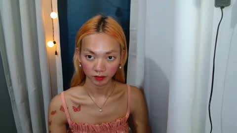 isabellatx online show from April 7, 12:18 pm