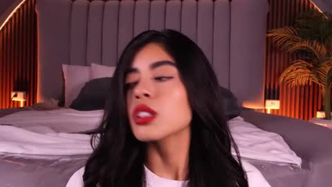 Isa  online show from March 29, 8:38 am