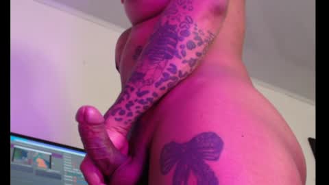 isabelldollts online show from April 11, 3:55 am