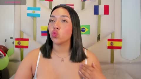 isabellrodriguez18 online show from June 16, 4:49 am