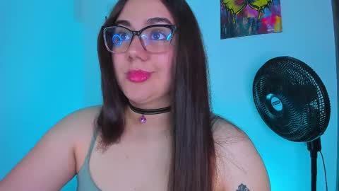 Isa online show from February 16, 10:10 pm