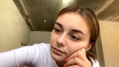 Issa online show from November 12, 9:33 am