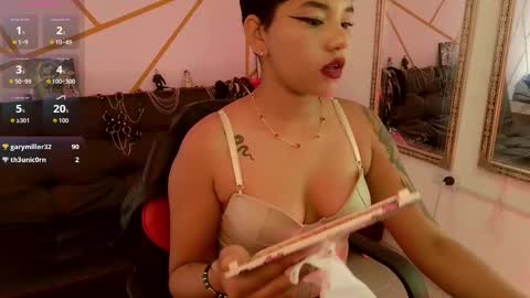 isabela online show from October 29, 11:38 pm