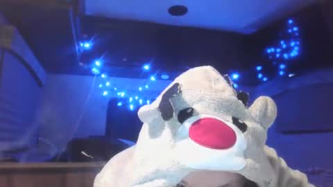 Iseestarz420 online show from December 13, 12:09 am