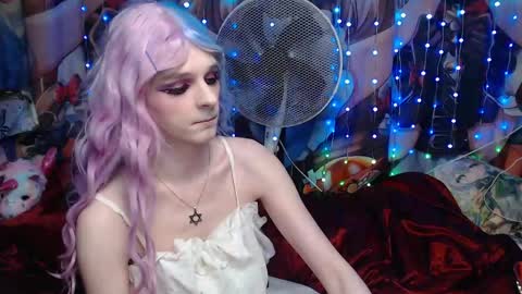 Sele online show from May 31, 10:44 pm