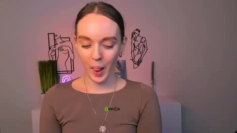 isla_dior online show from November 4, 4:30 pm