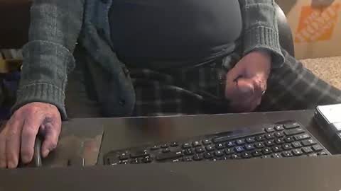 Duke online show from December 14, 3:29 pm