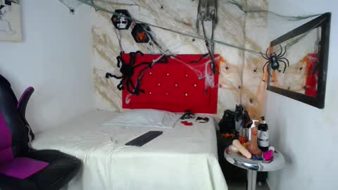 issa online show from November 7, 2:52 pm