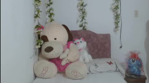 Itala Gomez online show from September 16, 2:35 am