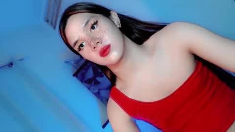 EZZIE online show from February 15, 10:42 pm