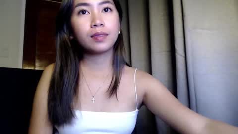 Candy online show from March 12, 5:07 pm