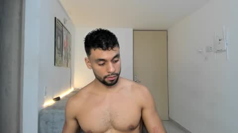 CALL ME GEO online show from November 15, 9:49 pm