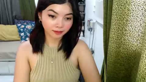 itsme_jo online show from June 24, 3:35 am