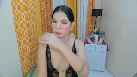 itsmearianne online show from July 20, 12:40 pm