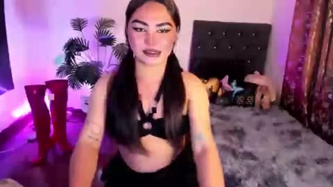 Siana online show from June 15, 1:47 pm