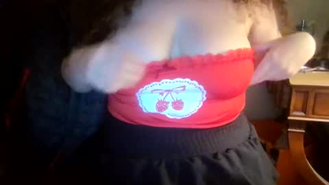 itsthicccarli online show from May 9, 4:51 am