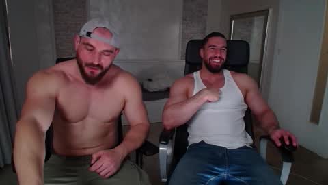 IvanHydee online show from March 26, 6:08 am