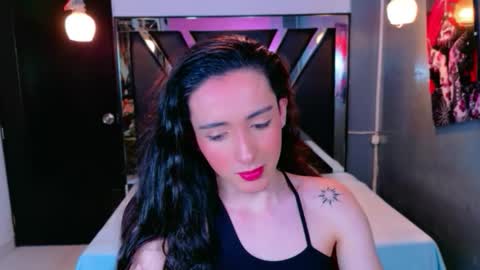 ivony giselle online show from March 21, 2:00 pm