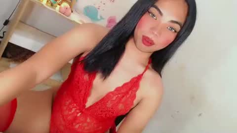 ivory_delight online show from October 2, 5:45 pm